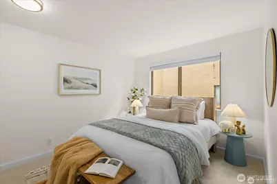 3700 W 25th Place #201, Seattle, WA 98199 - Photo 25