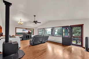 17261 Golden View Ave, La Conner, WA 98257 - Photo 13