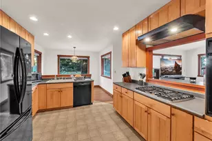 17261 Golden View Ave, La Conner, WA 98257 - Photo 23