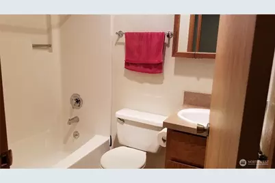 11413 NE 88th #3, Kirkland, WA 98033 - Photo 9