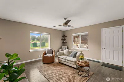 1357 Monitor Street, Wenatchee, WA 98801 - Photo 5