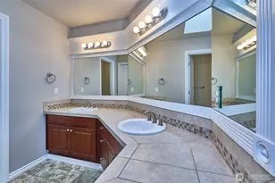 11912 SE 240th Pl, Kent, WA 98030 - Photo 29