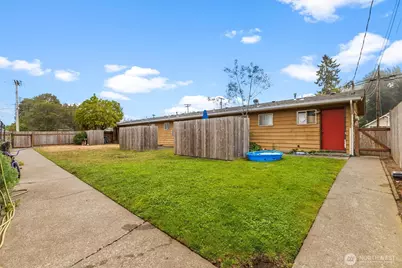 1955 Eaton Avenue, Ferndale, WA 98248 - Photo 3