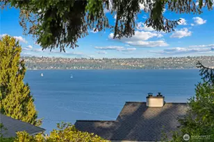 10785 Bill Point Crest NE, Bainbridge Island, WA 98110 - Photo 3