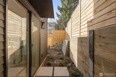 1014 C NE 70th Street #C, Seattle, WA 98115 - Photo 33