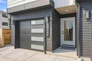 1014 C NE 70th St, Seattle, WA 98115 - Photo 3