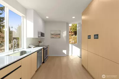 1014 C NE 70th Street #C, Seattle, WA 98115 - Photo 23