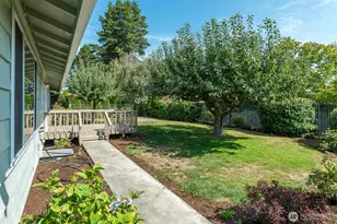 3801 37th Dr, Anacortes, WA 98221 - Photo 31
