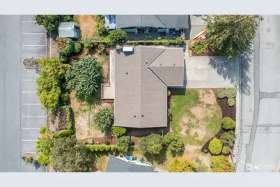 3801 37th Drive, Anacortes, WA 98221 - Photo 33