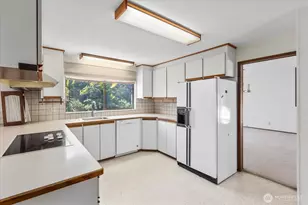 9113 186th Pl SW, Edmonds, WA 98026 - Photo 11