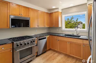 4600 Green Lake Way N, Seattle, WA 98103 - Photo 15