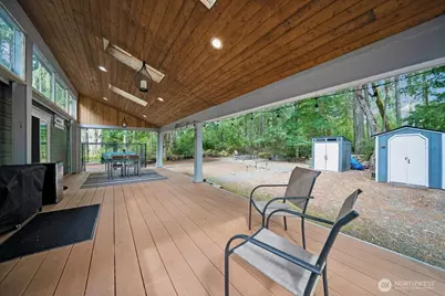 10517 Matthews Way, Anderson Island, WA 98303 - Photo 5