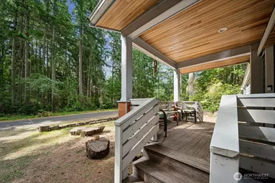 10517 Matthews Way, Anderson Island, WA 98303 - Photo 7