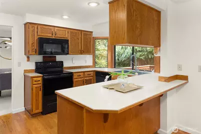 13815 176th Place NE, Redmond, WA 98052 - Photo 9