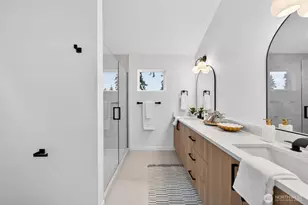 8512 15th Ave NE, Seattle, WA 98115 - Photo 21