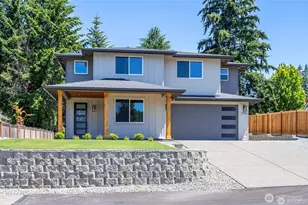 2746 Sunset Ct, Steilacoom, WA 98388 - Photo 3