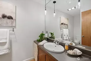 2552 14th Ave W, Seattle, WA 98119 - Photo 13