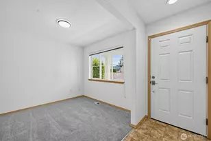 10129 19th Ave S, Tacoma, WA 98444 - Photo 5