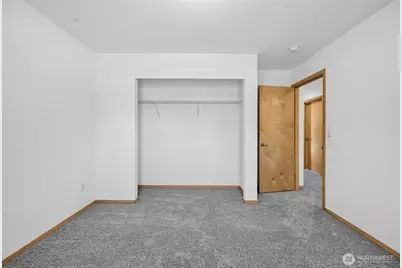 10129 19th Avenue S, Tacoma, WA 98444 - Photo 23