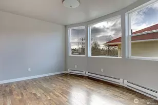 1906 3rd Ave W, Seattle, WA 98119 - Photo 9