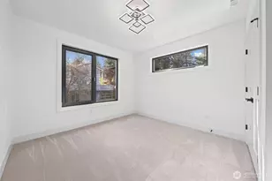 16036 SE 44th Ct, Bellevue, WA 98006 - Photo 27