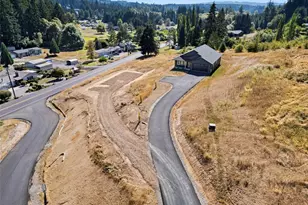 125 Brook Valley Rd, Kelso, WA 98626 - Photo 1