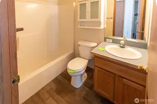105 Peach Tree Ln, Yakima, WA 98908 - Photo 11