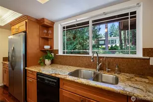 10716 127th Ave NE, Kirkland, WA 98033 - Photo 15