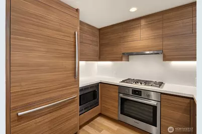583 Battery St #2208N, Seattle, WA 98121 - Photo 5