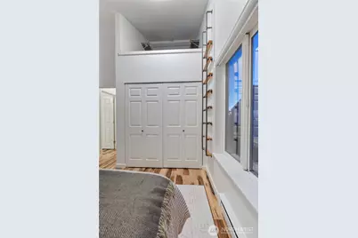 524 6th Avenue W #407, Seattle, WA 98119 - Photo 23
