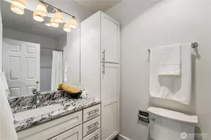 524 6th Ave W, Seattle, WA 98119 - Photo 21