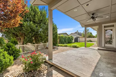 351 Allison Street, Wenatchee, WA 98801 - Photo 15