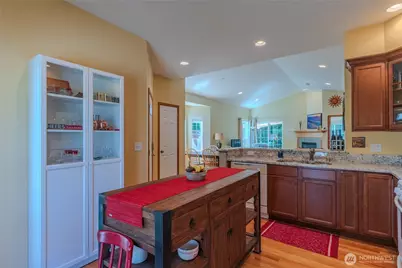 2505 Elmont Court, Bellingham, WA 98229 - Photo 15