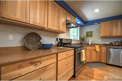 1112 Henry Street SE, Olympia, WA 98501 - Photo 11