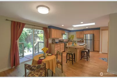 1112 Henry Street SE, Olympia, WA 98501 - Photo 9