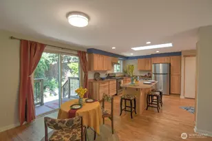 1112 Henry St SE, Olympia, WA 98501 - Photo 9