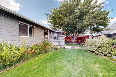809 SE Tamarack Street, College Place, WA 99324 - Photo 35