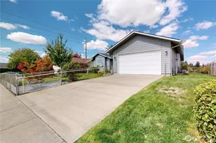 809 SE Tamarack St, College Place, WA 99324 - Photo 29