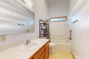 809 SE Tamarack St, College Place, WA 99324 - Photo 19