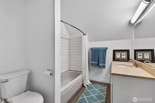 1800 J St, Bellingham, WA 98225 - Photo 17
