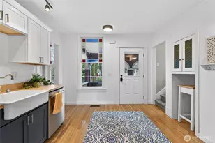 1800 J St, Bellingham, WA 98225 - Photo 23