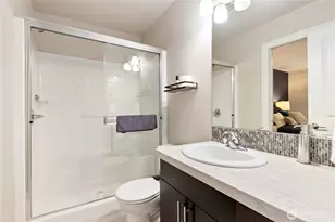 13521 SE 81st Pl, Newcastle, WA 98059 - Photo 27
