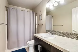 13521 SE 81st Pl, Newcastle, WA 98059 - Photo 23