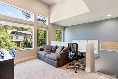 13521 SE 81st Place, Newcastle, WA 98059 - Photo 15