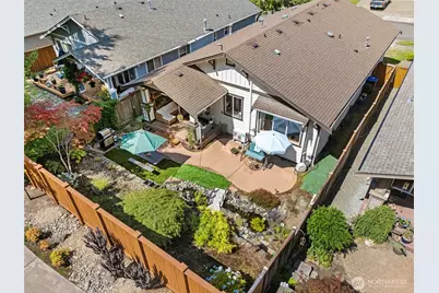 8325 Bainbridge Loop NE, Lacey, WA 98516 - Photo 31