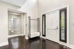 1748 Bellevue Way NE, Bellevue, WA 98004 - Photo 25