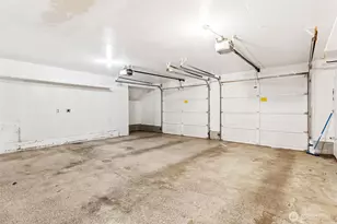 1748 Bellevue Way NE, Bellevue, WA 98004 - Photo 27