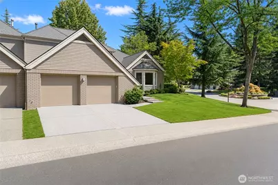 1748 Bellevue Way NE #1, Bellevue, WA 98004 - Photo 29