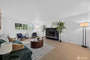 33907 23rd Ave SW, Federal Way, WA 98023 - Photo 3