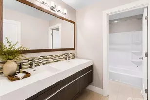 1748 Bellevue Way NE, Bellevue, WA 98004 - Photo 21